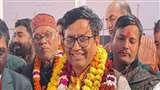 कानपुर में स्नातक एमएलसी चुनाव में जीत की हैट्रिक लगाने के बाद अरुण पाठक। जागरण