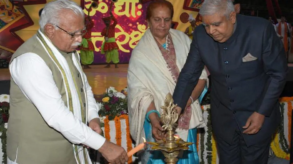 फरीदाबाद में सूरजकुंड अंतरराष्ट्रीय मेला शुरू, उपराष्ट्रपति और सीएम ने किया शुभारंभ