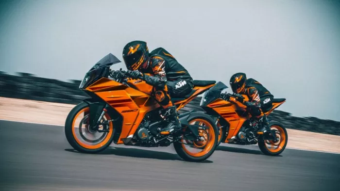 2024 KTM RC 390 और RC 200 को वैश्विक स्तर अनवील किया गया है। (फोटो - KTM)