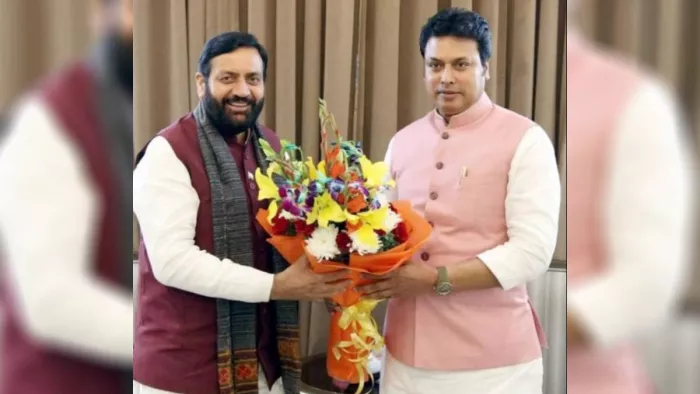 दिल्ली में प्रचार करने के बाद CM सैनी ने हरियाणा भाजपा के पूर्व प्रभारी बिप्लब देब से की मुलाकात