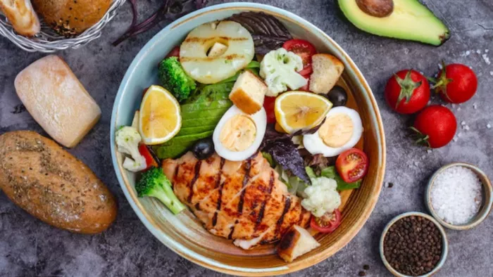 Protein की कमी पूरी करने के लिए ब्रेकफास्ट में खाएं ये 5 चीजें (Picture Courtesy: Freepik)