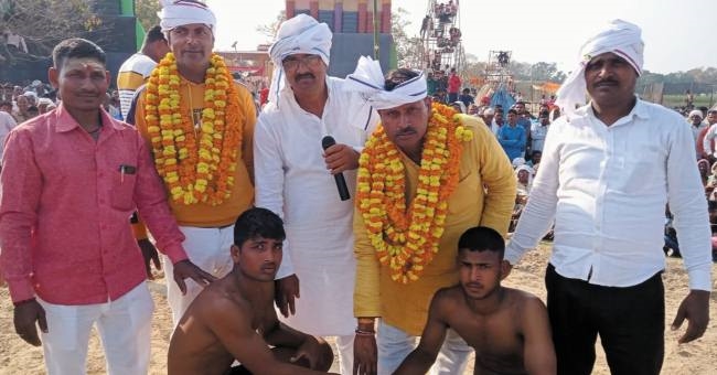 https://www.jagranimages.com/images/newimg/03032022/03_03_2022-03gzp_m_1_03032022_245-c-2_22514617_192514.jpg