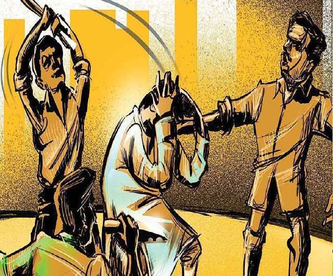 पश्चिम चंपारण में स्थानीय लोगों ने की चोर की पिटाई। प्रतीकात्मक तस्वीर
