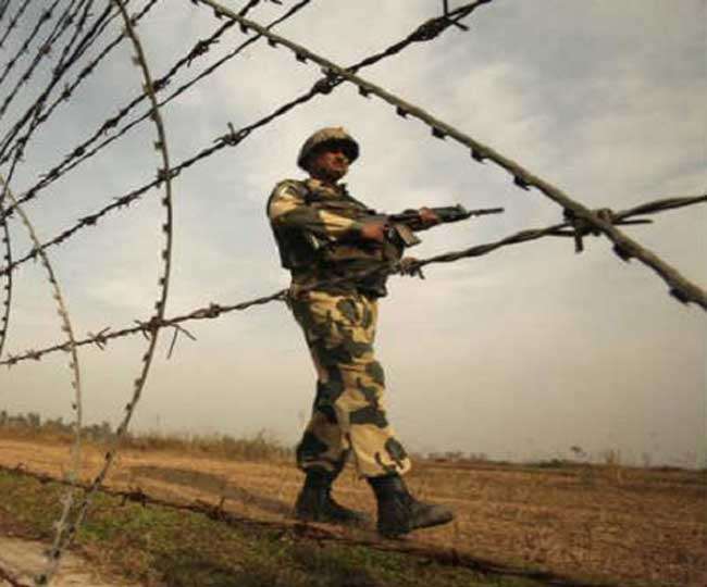 भारत-पाक अंतरराष्ट्रीय सीमा स्थित अमरकोट क्षेत्र में पांच पैकेटों में हेरोइन बरामद की गई है। सांकेतिक चित्र।
