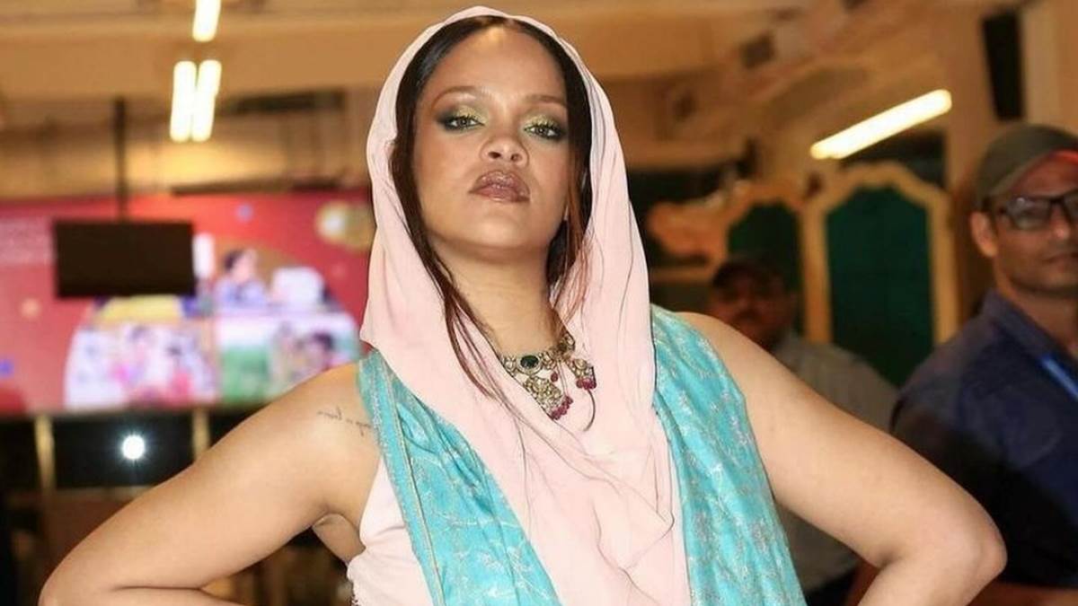 https://www.jagranimages.com/images/newimg/03032024/03_03_2024-rihanna_23666206.jpg