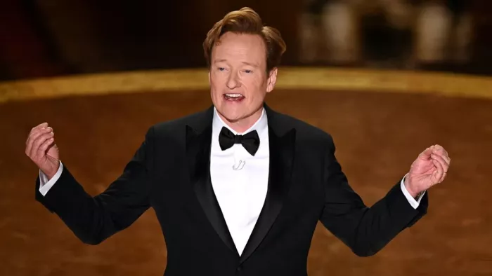 Oscar 2025 के मंच पर हिंदी बोलते दिखे होस्ट Conan O’Brien (Photo Credit- The Academy)