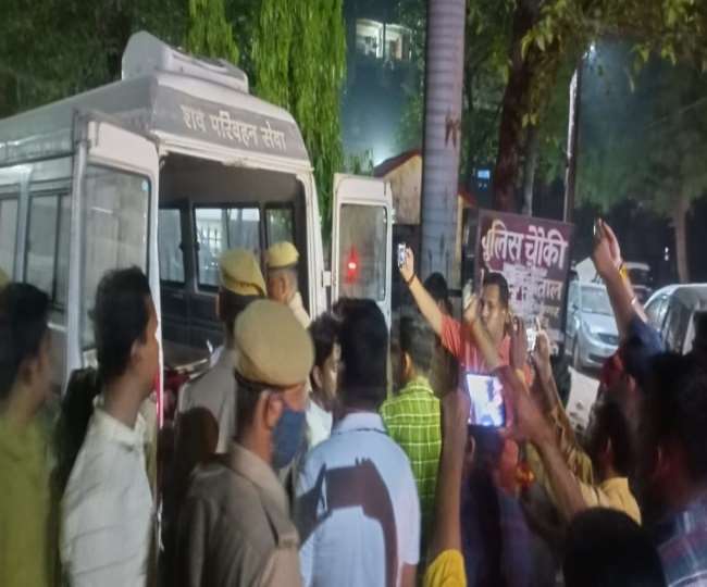 https://www.jagranimages.com/images/newimg/03042022/03_04_2022-naib_nazir_death_case_22594853_121557602.jpg