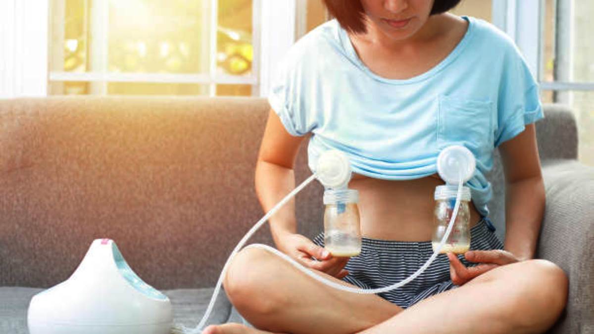 Best Breast Pump Machine: वर्किंग मां के लिए बेस्ट हैं ये मशीन, कर सकती हैं आसानी से कहीं भी कैरी