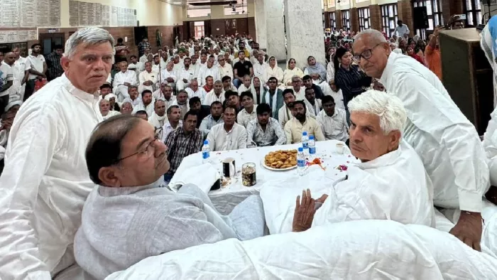 INLD की जिला स्तरीय बैठक में भाग लेते राष्ट्रीय प्रधान महासचिव अभय सिंह चौटाला। जागरण