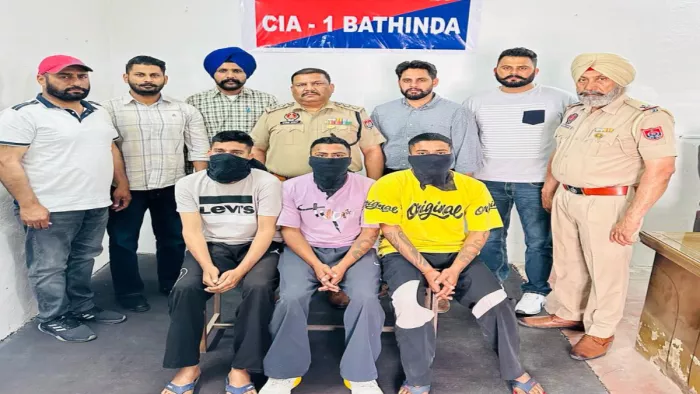 भुच्चो के पास हुए ब्लाइंड मर्डर की पुलिस ने सुलझाई गुत्थी, तीन आरोपी गिरफ्तार।