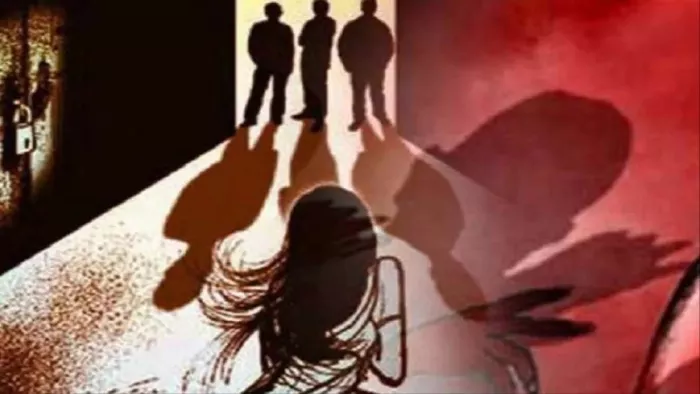 Jharkhand Crime: झारखंड में नाबालिग छात्रा से बर्बरता, बंधक बनाकर किया सामूहिक दुष्कर्म; तीन गिरफ्तार
