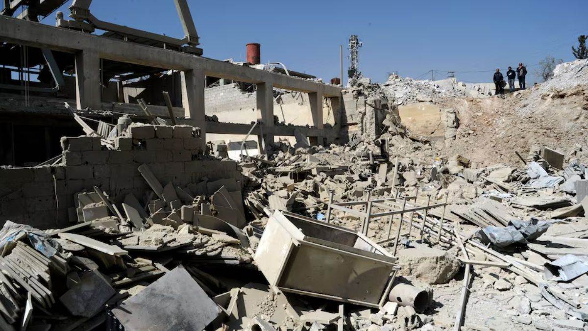 https://www.jagranimages.com/images/newimg/03042025/03_04_2025-israel_syria_strike_23911546.jpg
