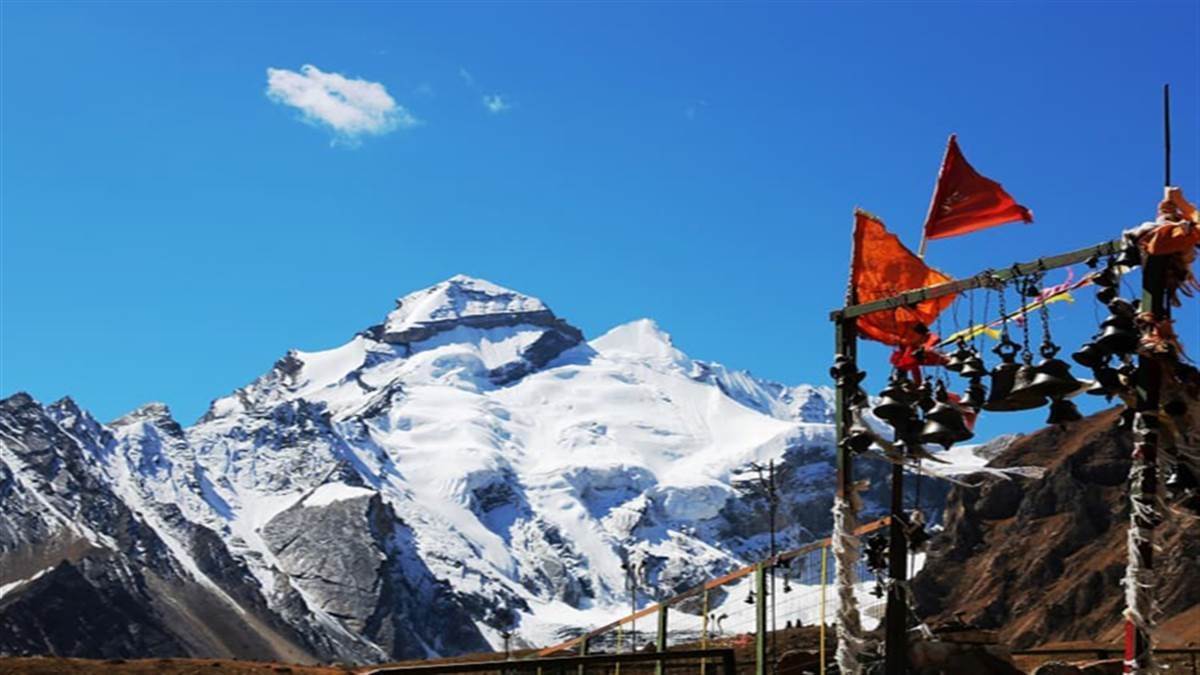 First stop of Adi Kailash Yatra open snowfall continuoue doubt over journey