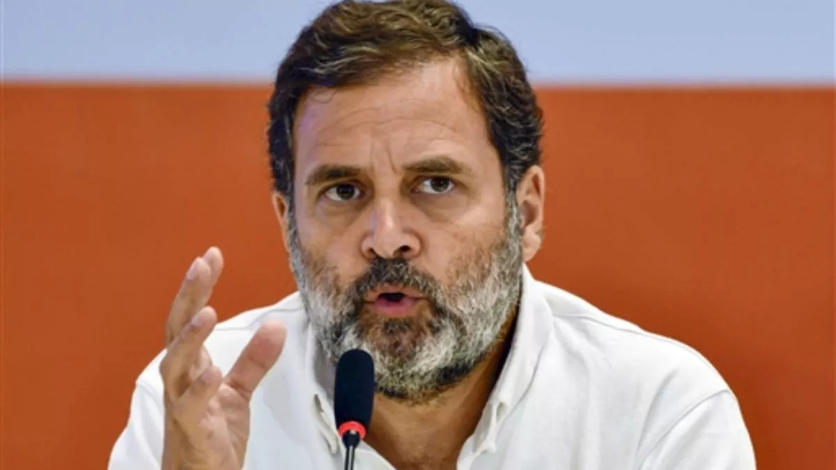 राहुल गांधी रायबरेली से परंपरागत सीट पर चुनाव लड़ने का फैसला - Rahul Gandhi files nomination from Rae Bareli against BJP Candidate Dinesh Pratap Singh