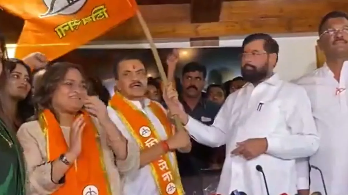 महाराष्ट्र में कांग्रेस को बड़ा झटका, CM शिंदे की मौजूदगी में शिवसेना में शामिल हुए संजय निरुपम