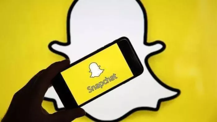 Snapchat यूजर्स को कई नए फीचर्स मिले हैं।