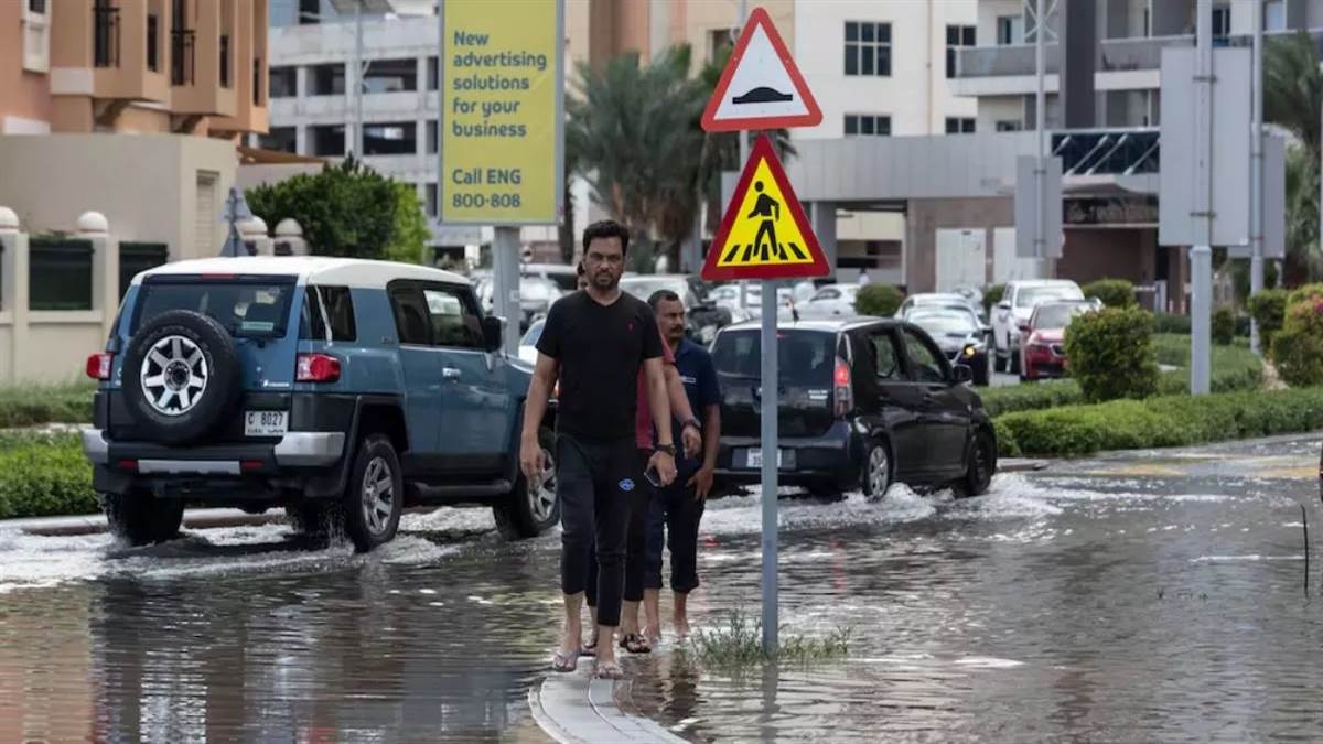 https://www.jagranimages.com/images/newimg/03052024/03_05_2024-uae_news_1_23709979.jpg