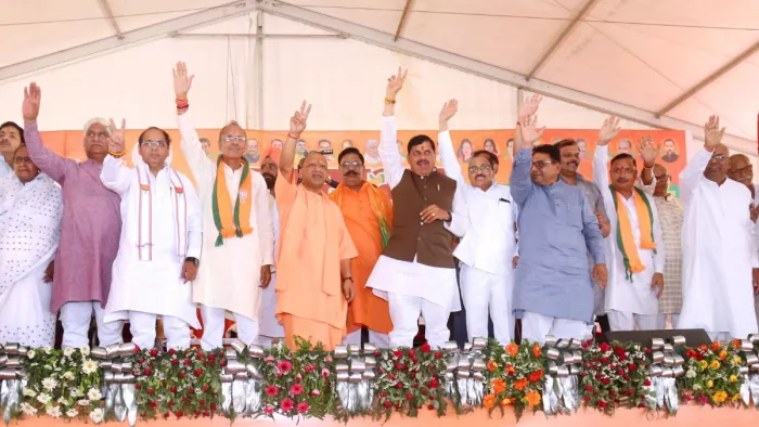 मुख्यमंत्री योगी आदित्यनाथ ने संभल लोकसभा में आयोजित जनसभा को किया संबोधित