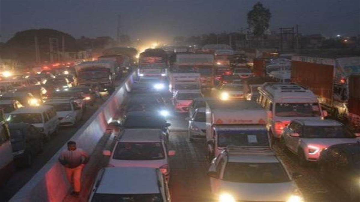 मुरादाबाद को जाम से मुक्ति दिलाने के लिए यातायात पुलिस ने बनाई नई योजना नगर निगम को भेजा