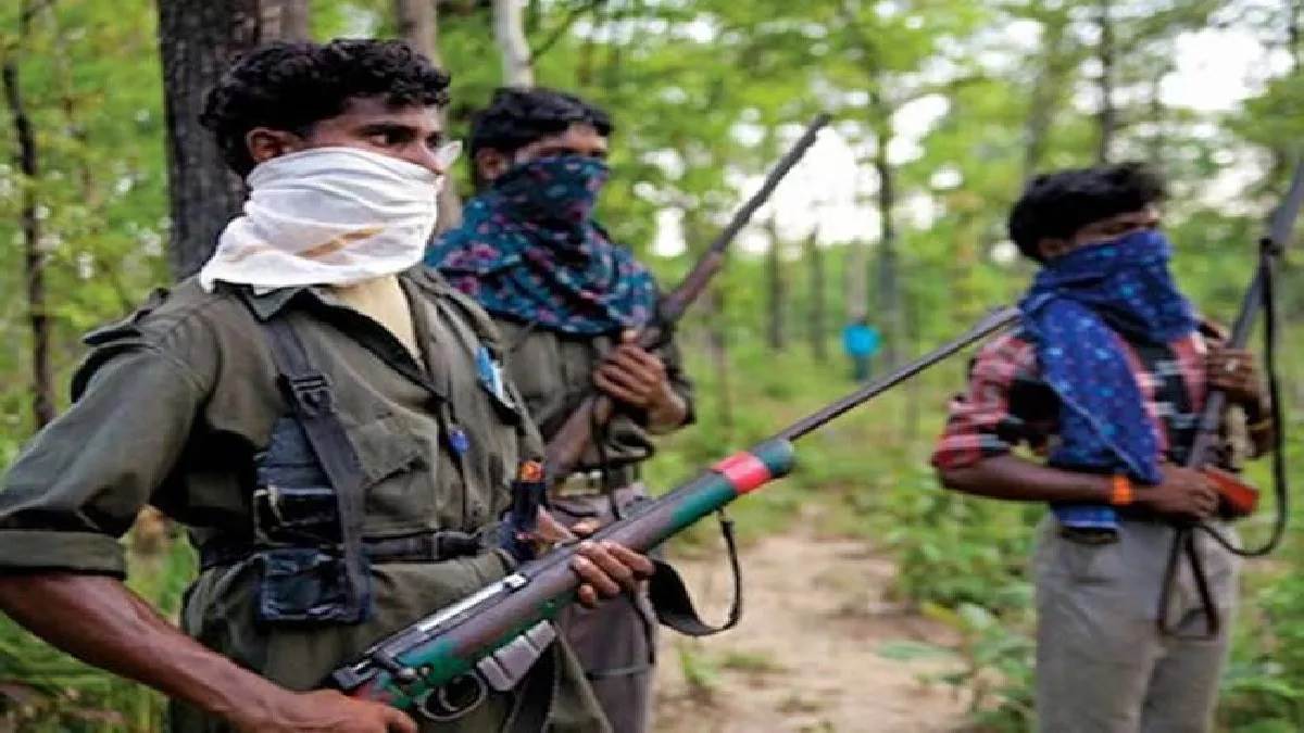chhattisgarh sukma naxal 4 naxalites injured in police encounter