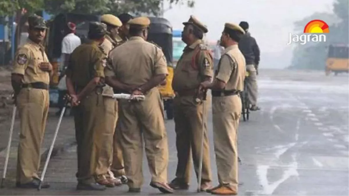 Delhi: पिस्टल के बल पर कलेक्शन एजेंट से दो बदमाशों ने लूटी थी 55 लाख की नकदी, महिला समेत चार लोग गिरफ्तार