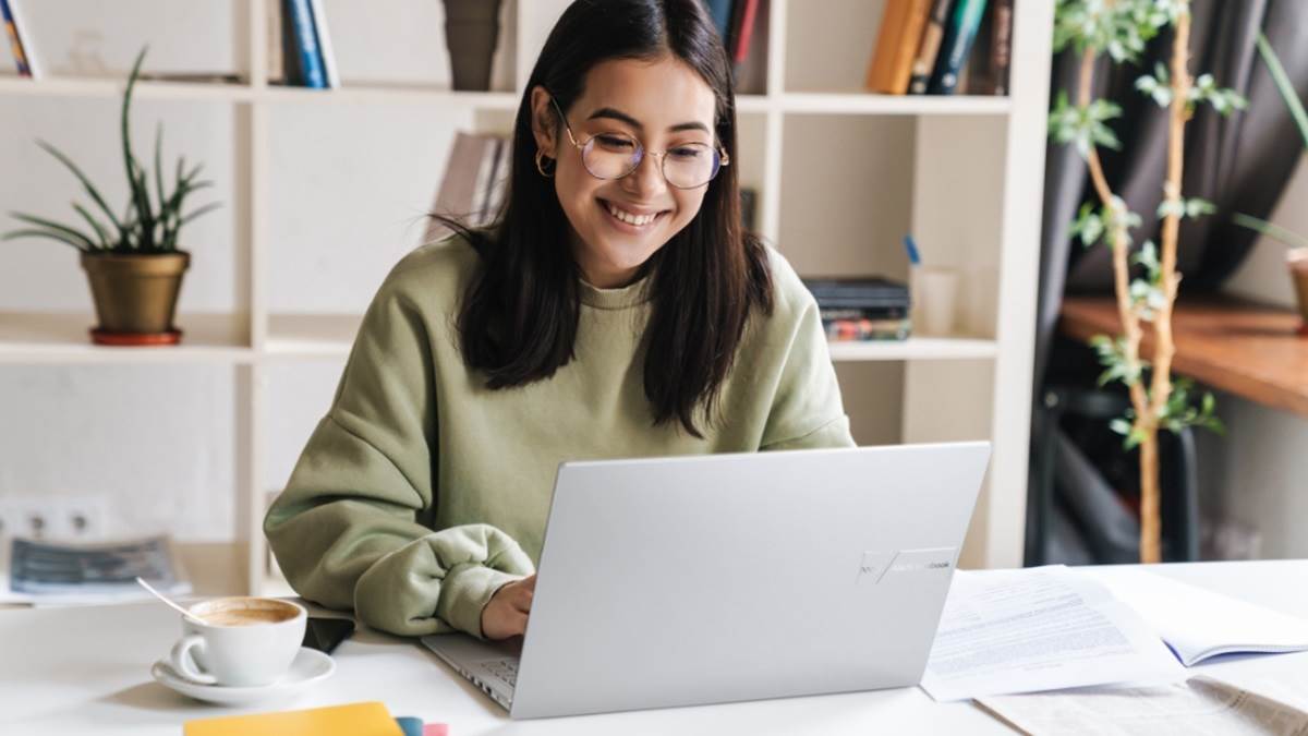 चोखा है भाई चोखा! इन ASUS Vivobook Laptop ने नापी बड़े-बड़ों की औकात, फीचर्स देखेंगे तो बोलेंगे - क्या बात..
