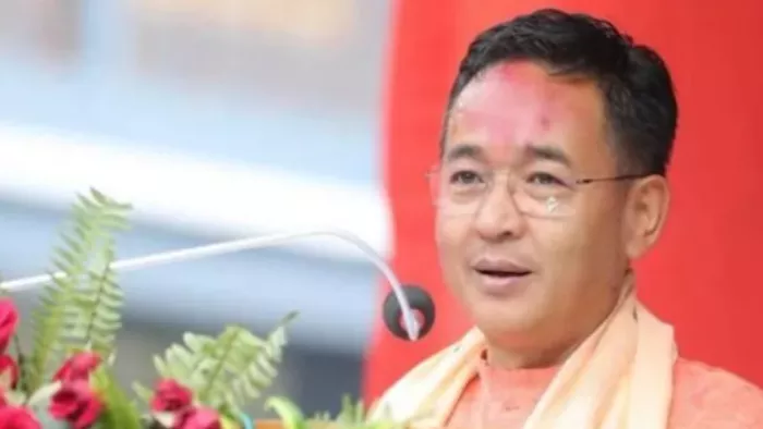 SKM ने अपनी ही पार्टी के तीन नेताओं पर कार्रवाई की है। फाइल फोटो।