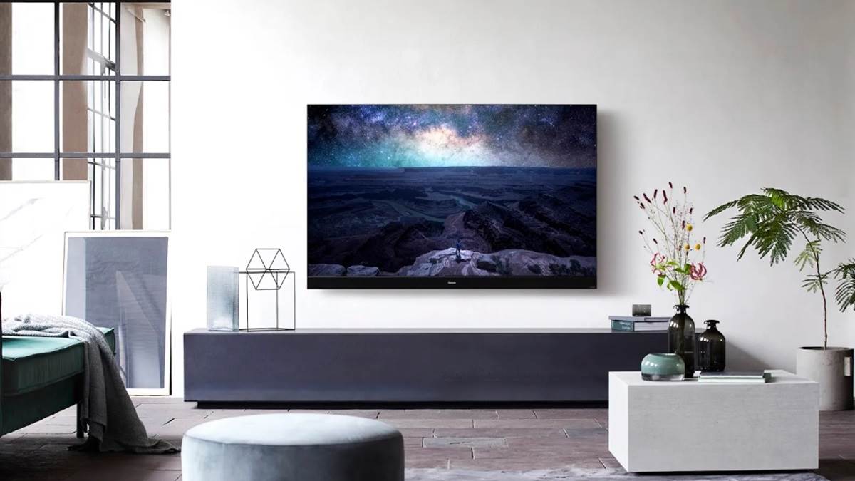 खड़े-खड़े लुट जाता है इन सस्ती Smart TV का स्टॉक, कीमत 15000 से कम और सुविधाएं प्रीमियम मॉडल वाली