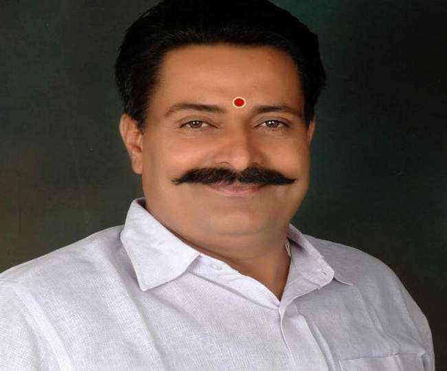 bjp councilor anil dubey said on allegations of congress leaders shashi shankar tiwari is shocked after losing 3 times