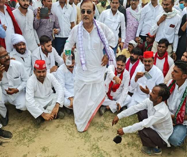 district panchayat president election controversy during the election of district panchayat president in sambhal