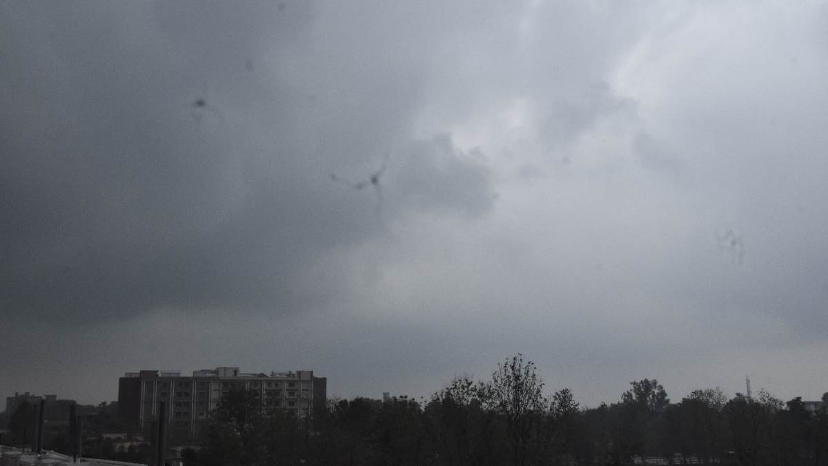 गोरखपुर में रविवार को भी बारिश का सिलसिला जारी रहेगा। - फाइल फोटो