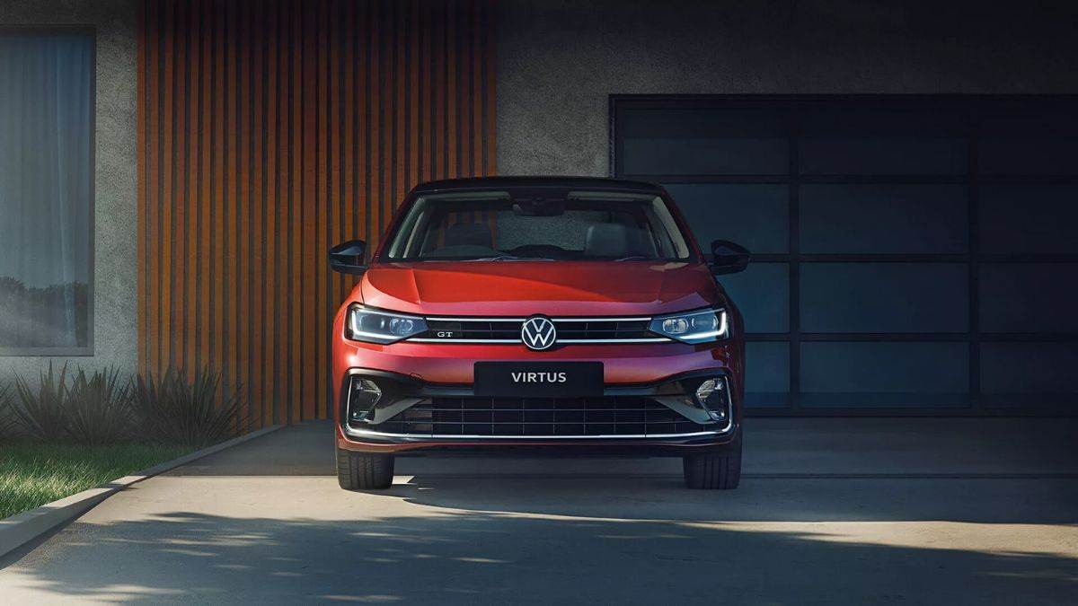 https://www.jagranimages.com/images/newimg/03072023/03_07_2023-volkswagen_virtus_gt_dsg_23460183.jpg