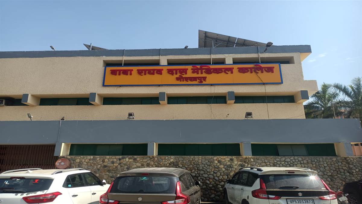 https://www.jagranimages.com/images/newimg/03072025/03_07_2025-02gkc_46_02072025_496.jpg
