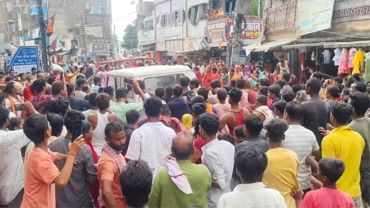Bihar Crime: बेगूसराय में 70 साल के किसान की त्रिशूल से गोदकर हत्या, बहू ने बताई पूरी कहानी