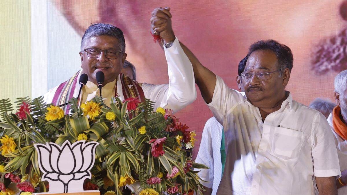 https://www.jagranimages.com/images/newimg/03072025/03_07_2025-bengal_bjp_president_23974294.jpg