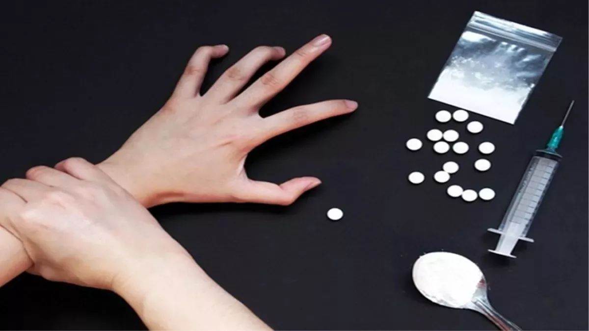 https://www.jagranimages.com/images/newimg/03072025/03_07_2025-drug_23973941.jpg