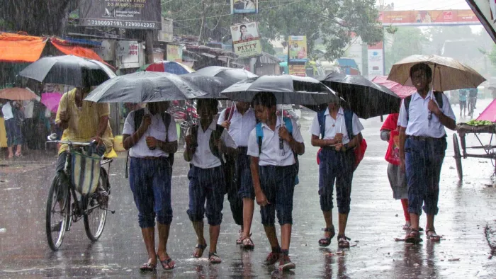 दिल्ली-यूपी में आज जमकर बरसेंगे बादल, हिमाचल में बारिश ने मचाई तबाही (फोटो- एएनआई)