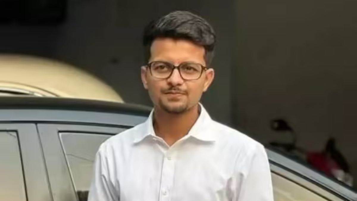 https://www.jagranimages.com/images/newimg/03072025/03_07_2025-manojit_mishra_case_23974642.jpg