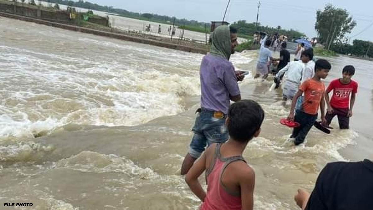 Flood Alert In Bihar: बिहार में गहराया बाढ़ का खतरा। फाइल तस्‍वीर।