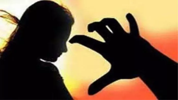 बिहार में पंचायत के दौरान महिला को अर्द्धनग्न कर पीटा। (प्रतीकात्मक फोटो)