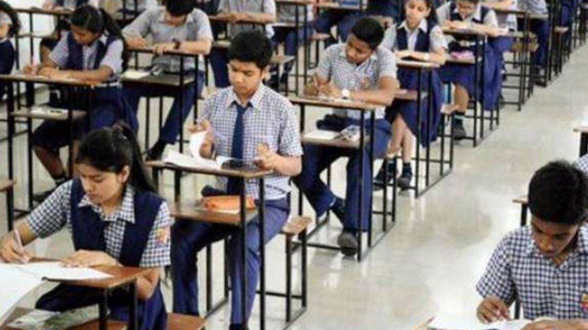 https://www.jagranimages.com/images/newimg/03082023/03_08_2023-cbse_12th_compartment_result_23490498.jpg