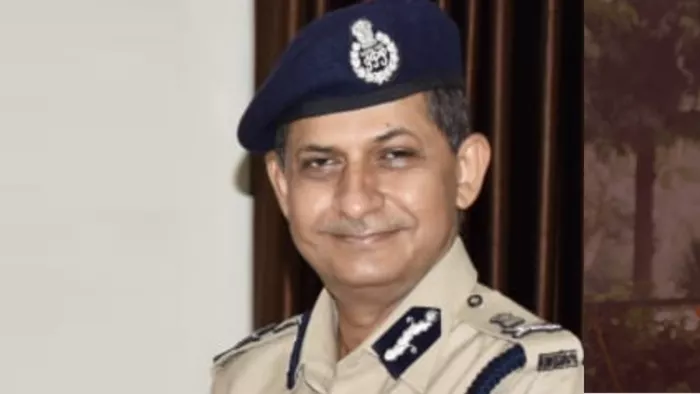 सीआरपीएफ के विशेष महानिदेशक बनाए गए अमृत मोहन प्रसाद
