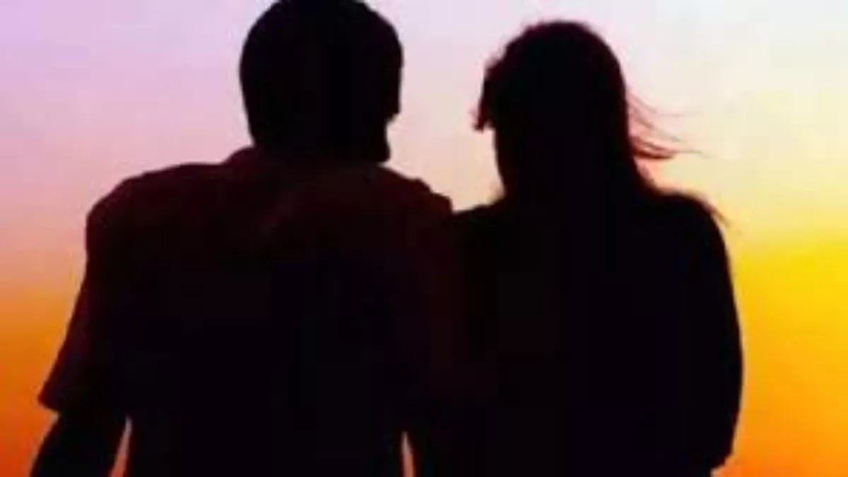 Bihar News: फेसबुक पर हुआ प्यार फिर रचाई शादी, प्रेमी के फरार होने पर शुरू हुई बर्बादी