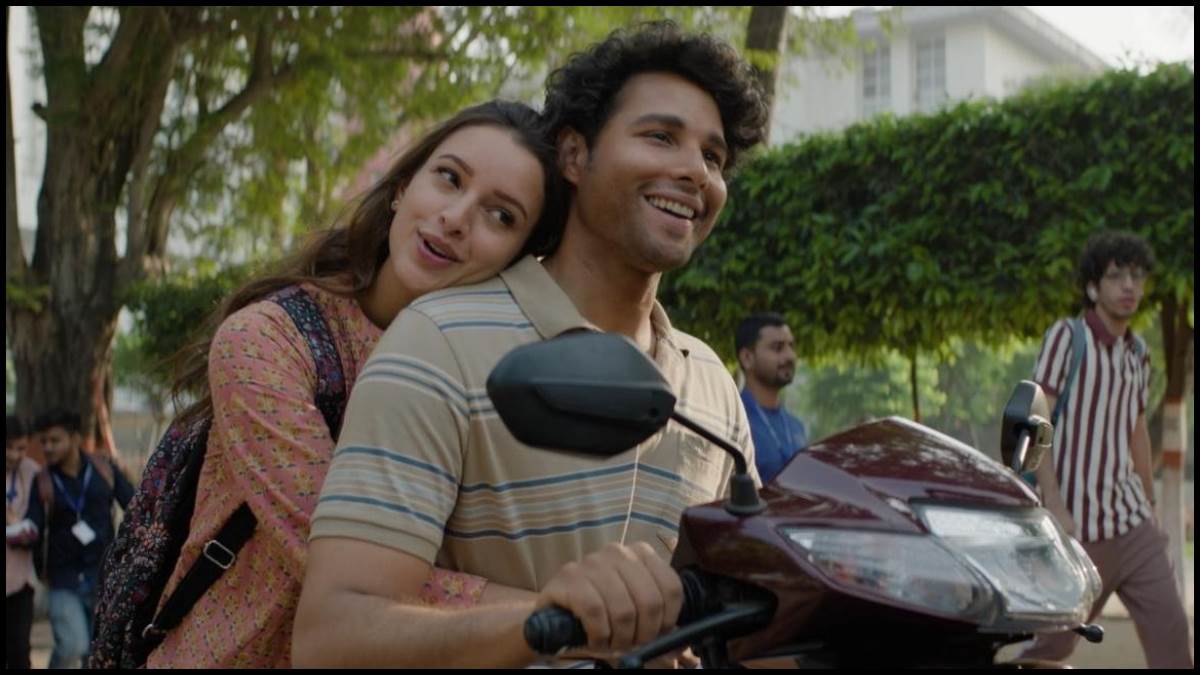 https://www.jagranimages.com/images/newimg/03082025/03_08_2025-dhadak_2_box_office_collecion_24002674.jpg
