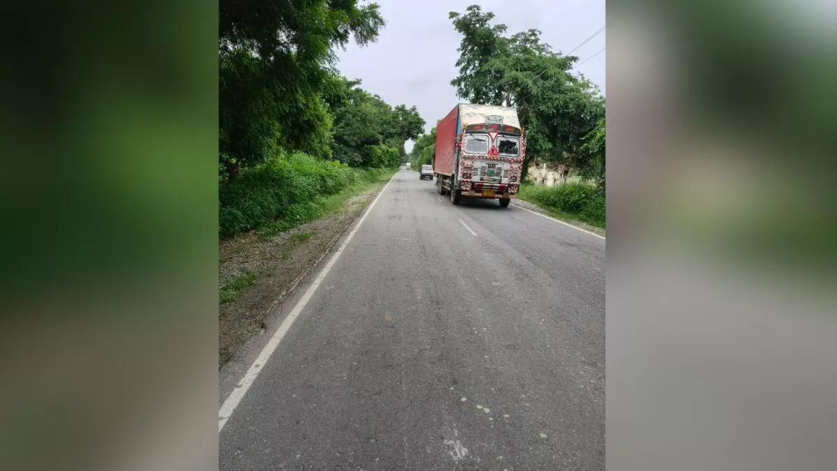 यूपी का ये सड़क बन रहा है फोरलेन, लखनऊ-इटावा जाना होगा और भी आसान; शासन से बजट जारी