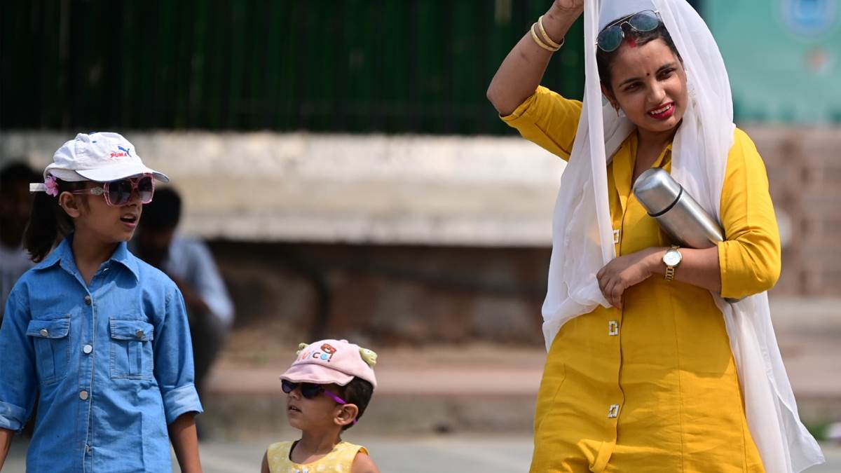 ncr new delhi city weather heat index rises amidst humidity