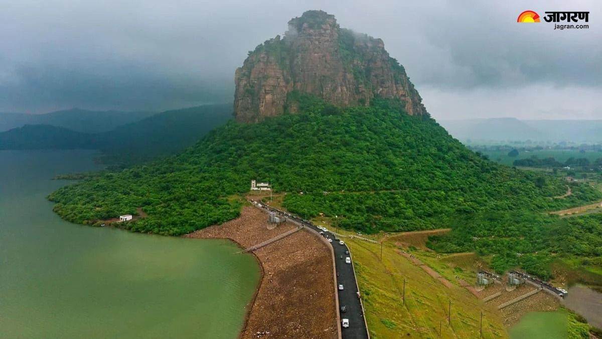 https://www.jagranimages.com/images/newimg/03082025/03_08_2025-kaimur_24002292_143525398.jpg