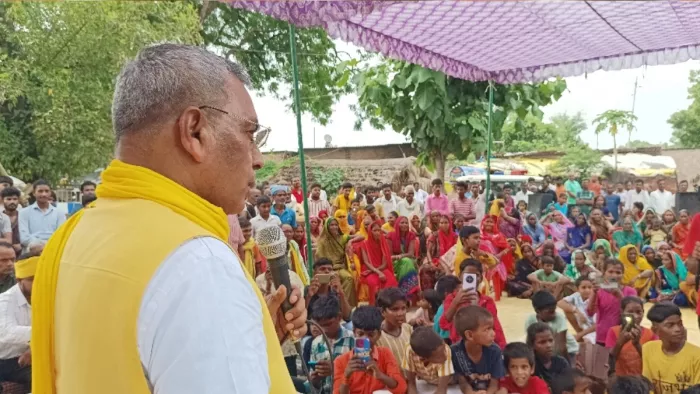 अखिलेश यादव ने नहीं निभाया पति धर्म: ओमप्रकाश राजभर