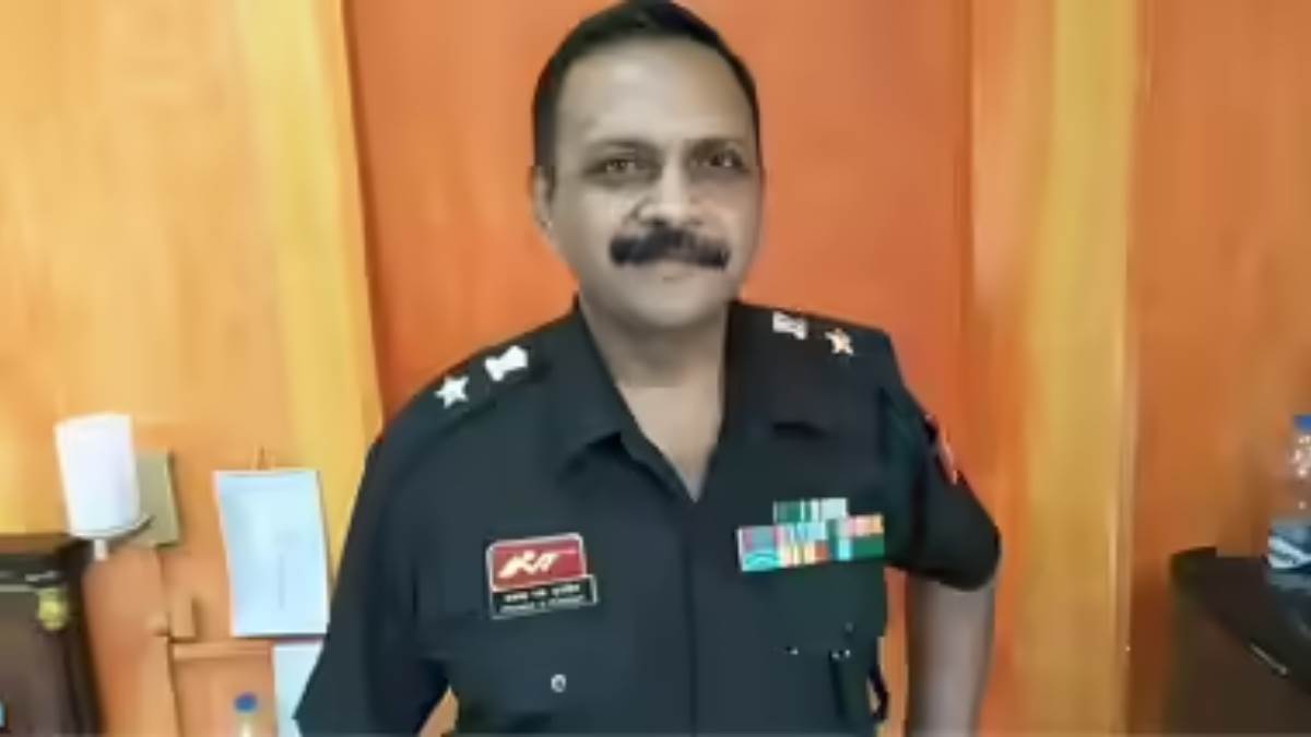 https://www.jagranimages.com/images/newimg/03082025/03_08_2025-purohit_24002755.jpg