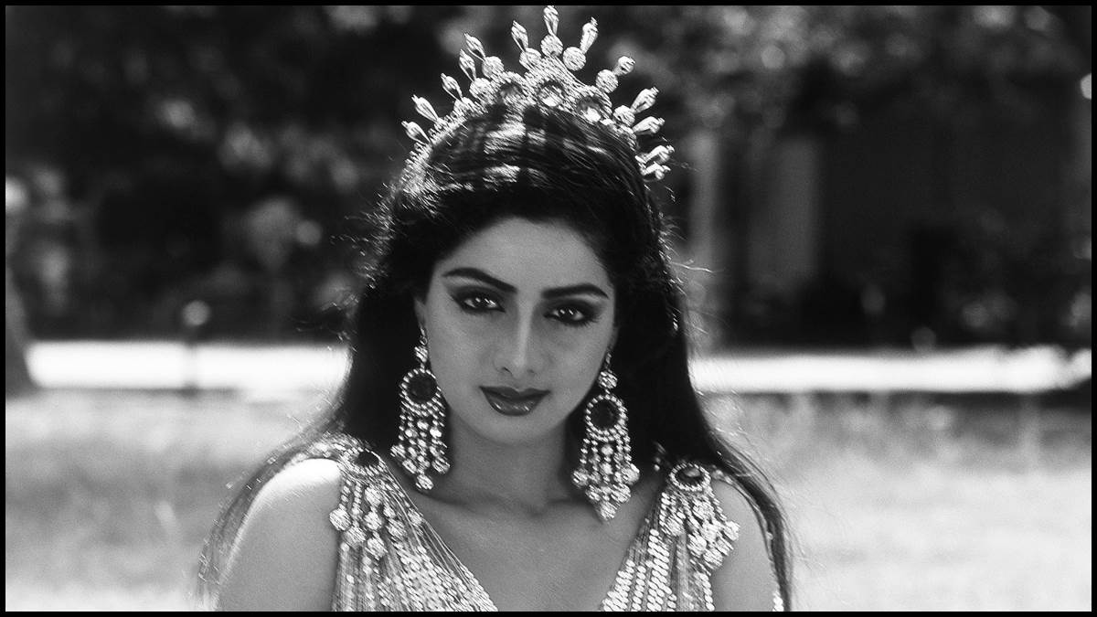 https://www.jagranimages.com/images/newimg/03082025/03_08_2025-sridevi_with_rajinikanth_24002630.jpg
